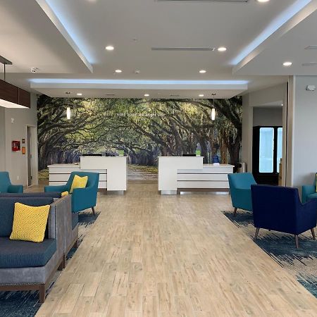 La Quinta Inn & Suites By Wyndham Тифтон Экстерьер фото