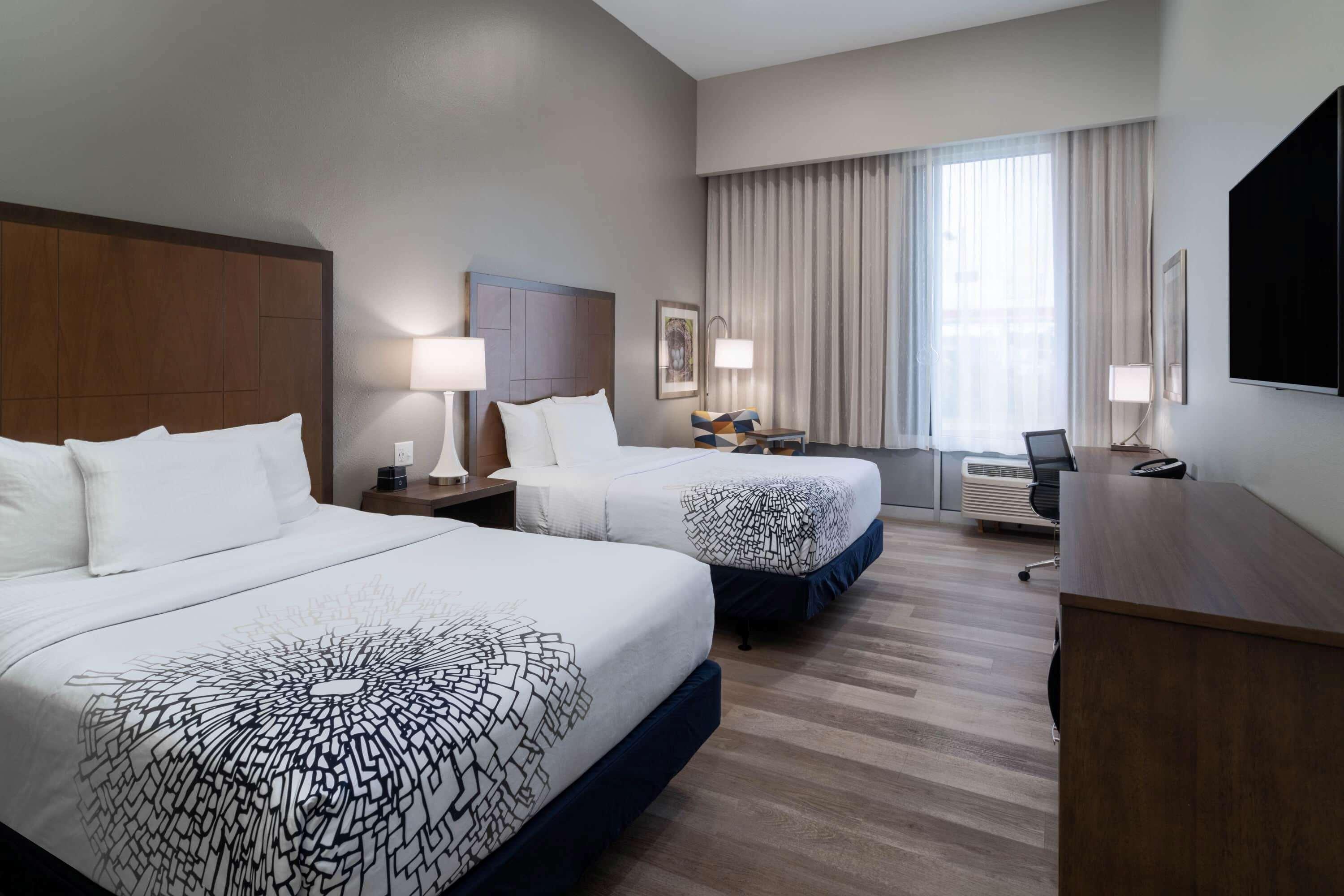 La Quinta Inn & Suites By Wyndham Тифтон Экстерьер фото