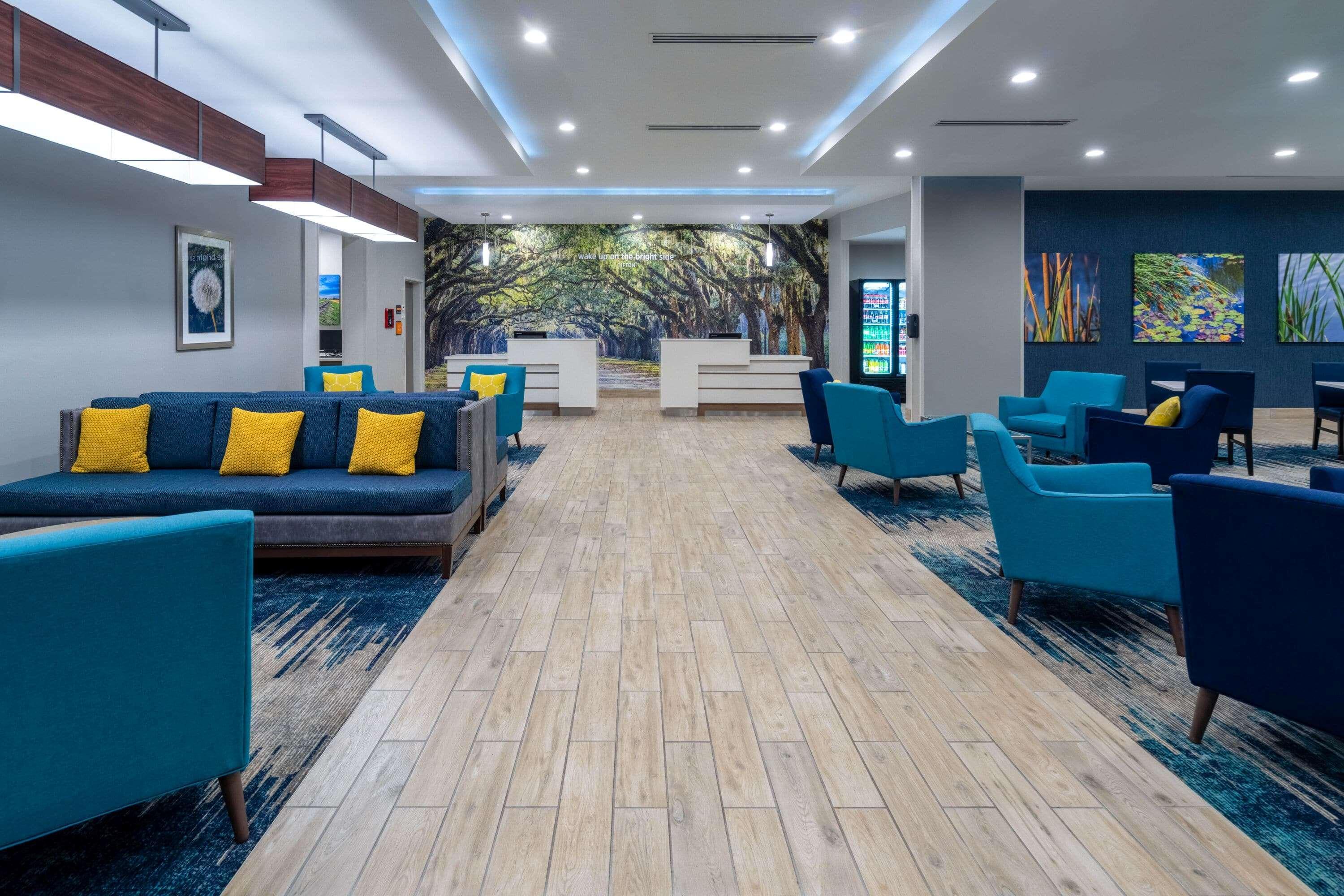 La Quinta Inn & Suites By Wyndham Тифтон Экстерьер фото