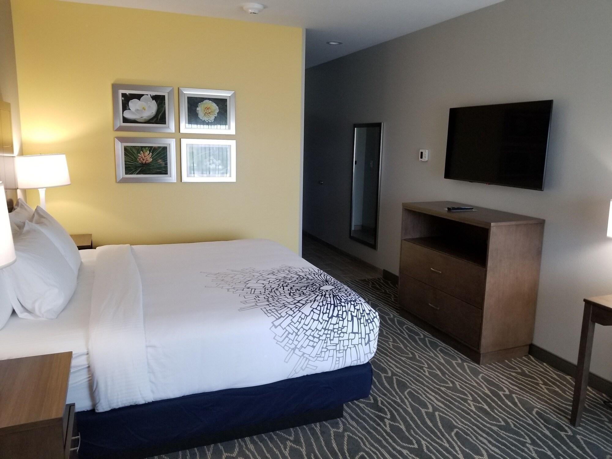 La Quinta Inn & Suites By Wyndham Тифтон Экстерьер фото