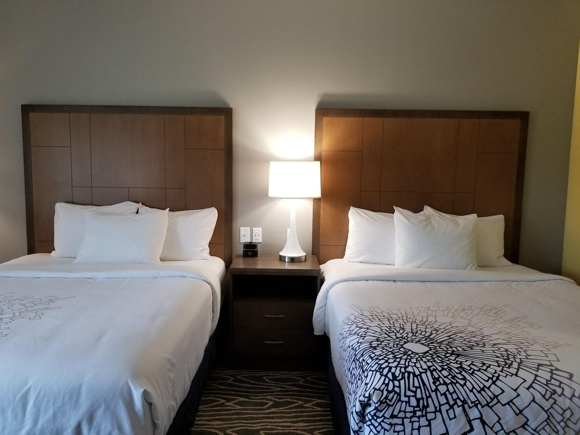La Quinta Inn & Suites By Wyndham Тифтон Экстерьер фото